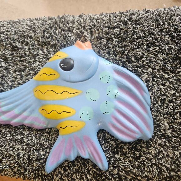 Chalkware Tropical Fish 8" Blue and Yellow - Picture 2 of 6